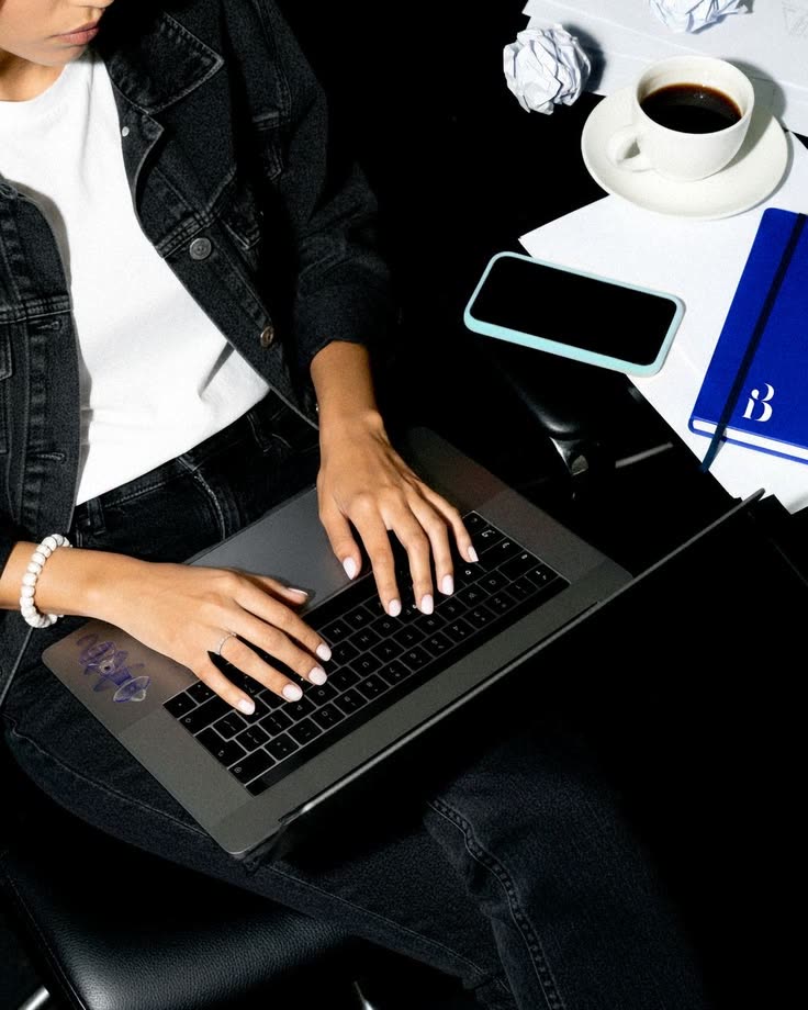 Por qué tu empresa no crece aunque trabajes más: 6 errores operativos que cuestan dinero